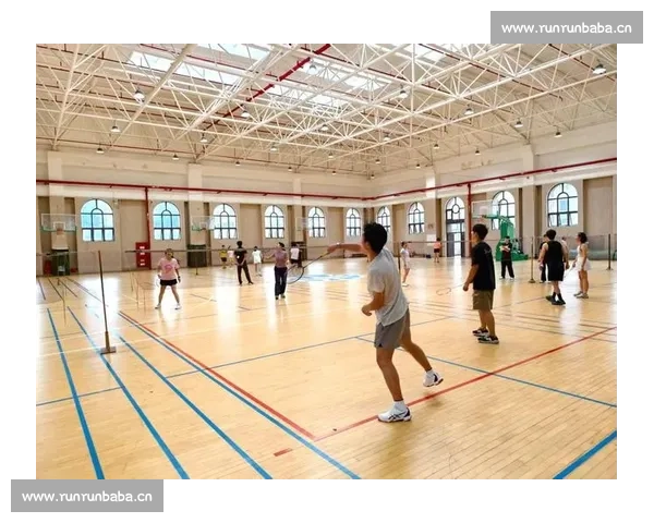 那一场激情澎湃的羽毛球比赛让我体会到拼搏与团队的真正意义